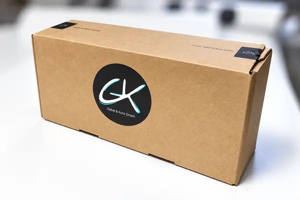 Logo Aufkleber für Verpackung